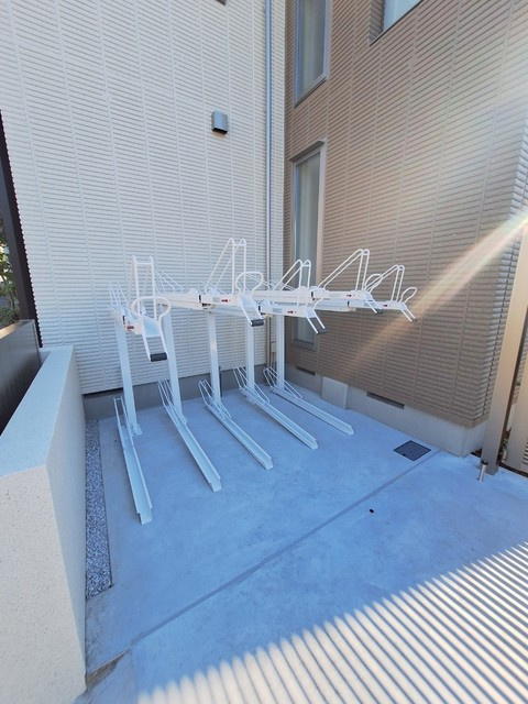 ヴィラ代沢のその他共用部分|自転車置き場