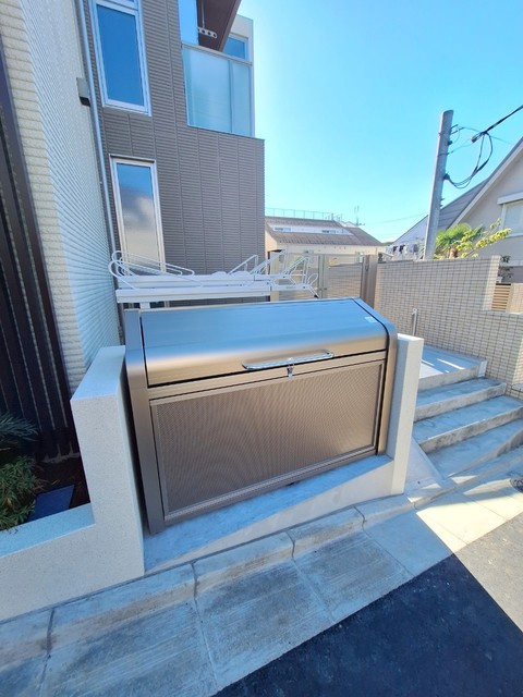 ヴィラ代沢のその他共用部分|ゴミストッカー