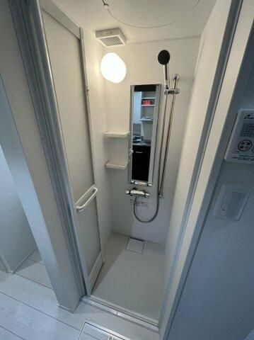 ソレイユテラス東十条の浴室