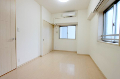 【内装】 | カスタリア押上 | 洋室