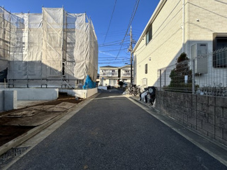 【前面道路含む現地写真】 | 現在建築中！
2025年12月1日撮影