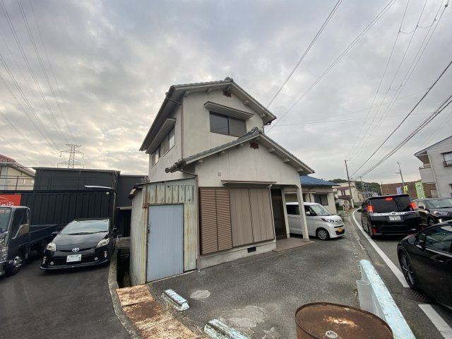 御立東戸建て1丁目12-5の外観