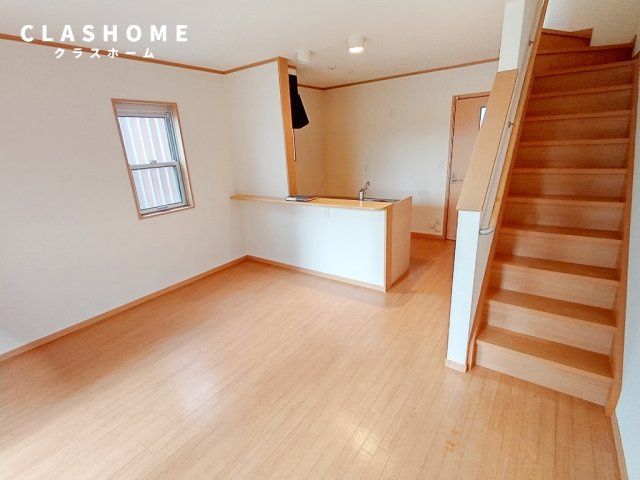 フローラル711　　刈谷市の賃貸ならクラスホーム刈谷店の居間・リビング