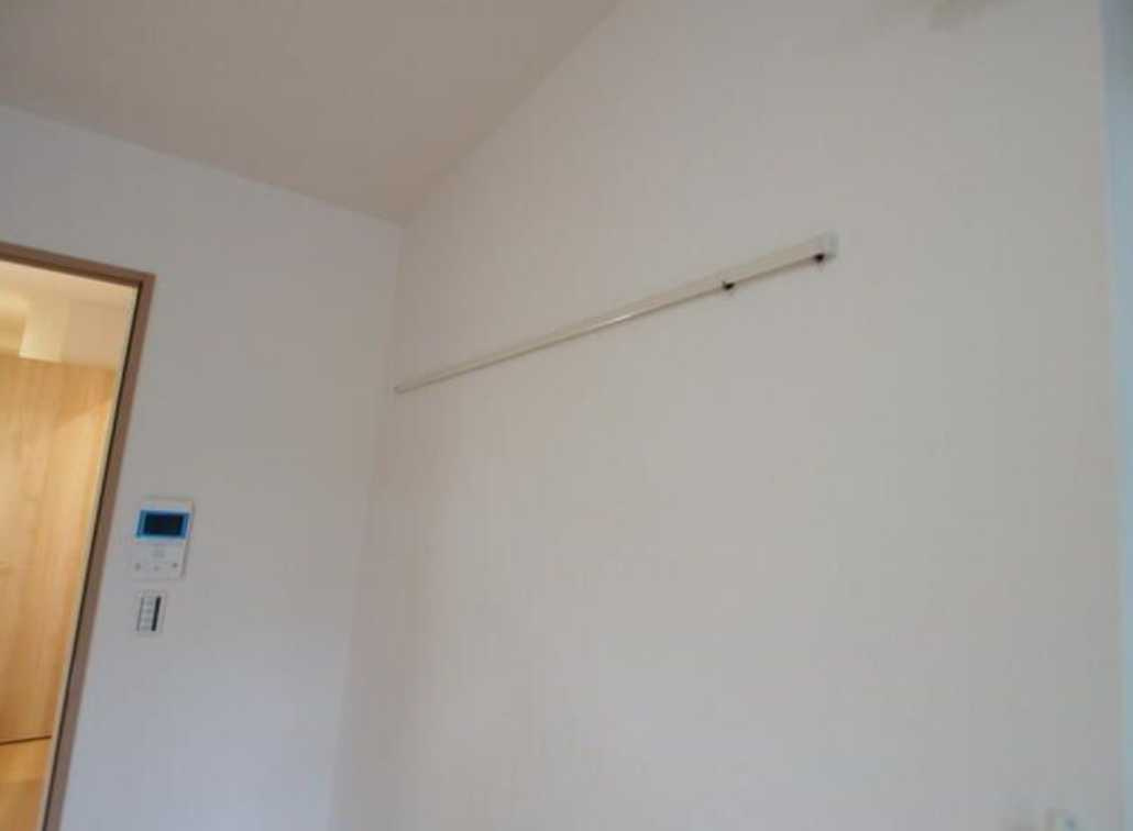 モンターニャダルジェント　角部屋　ウォークインクローゼット　オートロックの設備