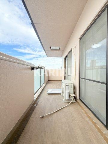 サンファースト京橋のバルコニー