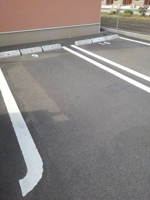 【駐車場】 | グラナーダ　Ａ