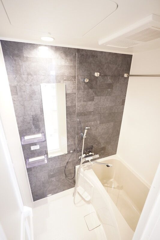 プレジール三軒茶屋 の浴室|■浴室暖房乾燥機能付きバス♪