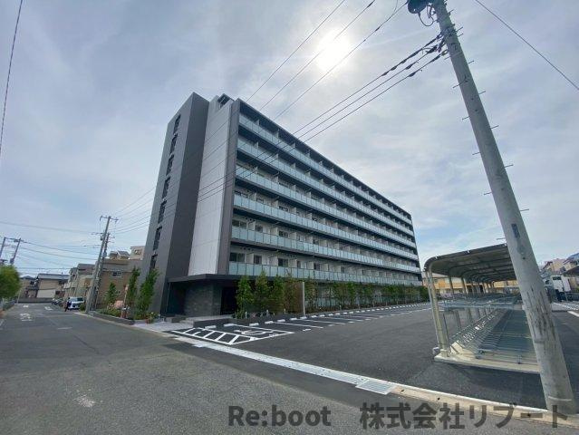ケーディーエックスレジデンス原木中山の外観