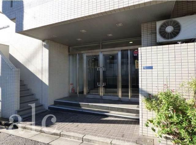 新宿区西落合３丁目の賃貸マンションのエントランス|エンントランス