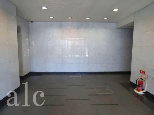 新宿区西落合３丁目の賃貸マンションのロビー|建物の内部です