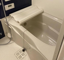 プレサンス松屋町グレースの浴室