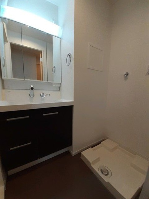 【独立洗面台】 | ISLA VISTA日本橋（アイラヴィスタ日本橋）