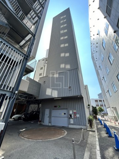 【駐車場】 | アーデンタワー福島ウエスト | アーデンタワー福島ウエスト　駐車場