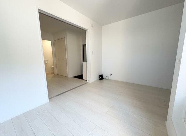 Major壺川の内装