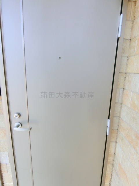 コスモ蒲田の玄関