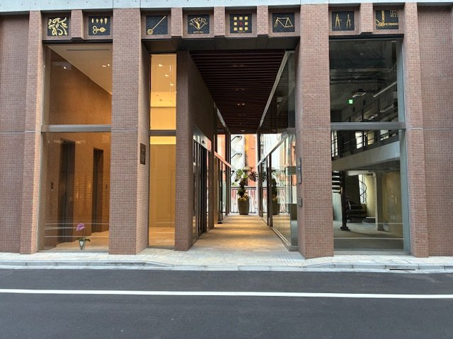 SUGIURA GINZA
