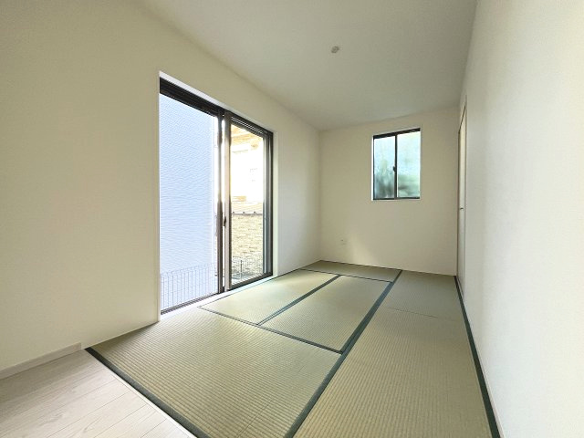 【和室】 | 福岡市南区皿山4丁目3期　2号棟（全2棟）【仲介手数料無料・0円】 | 現地写真。