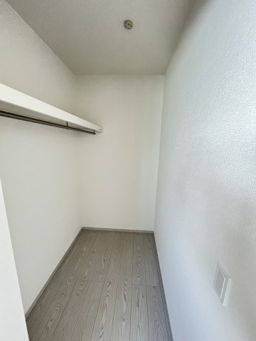 【収納】 | 福岡市南区皿山4丁目3期　2号棟（全2棟）【仲介手数料無料・0円】 | 現地写真。