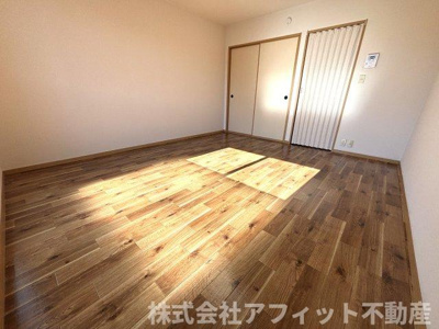 【居間・リビング】 | アルバ木之庄Ⅱ | 洋室9帖