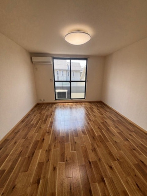 【居間・リビング】 | アルバ木之庄Ⅱ | 洋室9帖