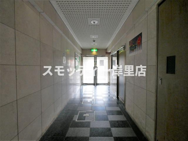 朝日プラザ岸里パサージュのロビー