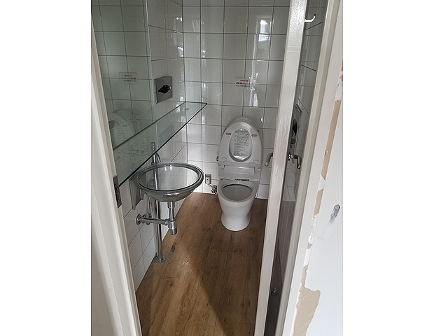 中村ビルのトイレ