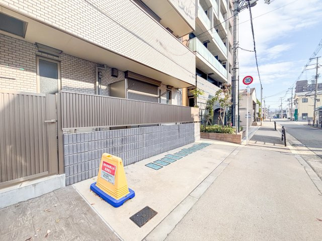 adonis court 加美NEXTのその他