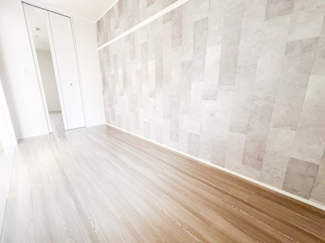 adonis court 加美NEXTの洋室