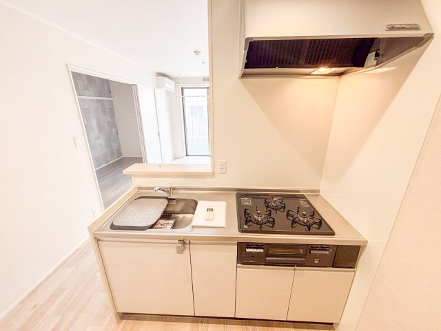 adonis court 加美NEXTのキッチン