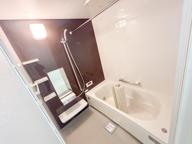 adonis court 加美NEXTの浴室