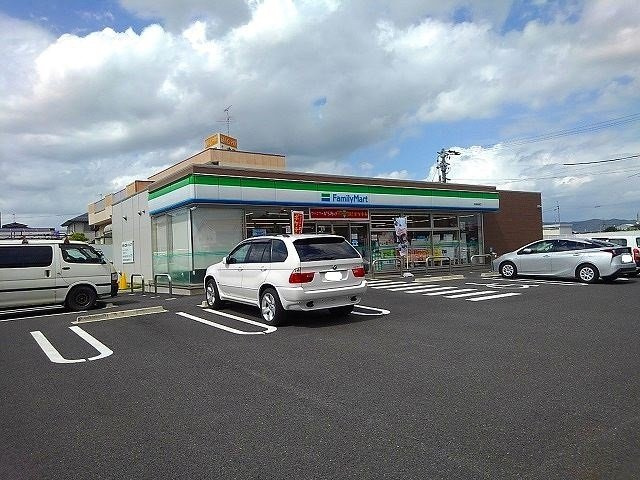 メゾン　ソレイユの周辺|ファミリーマート　扶桑高雄店まで750m
