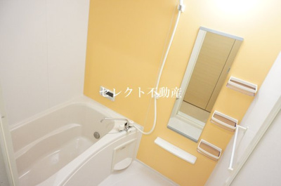 【浴室】 | Ｊ－ＷＩＳＨ | 落ち着いた空間のお風呂です