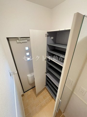 【玄関】 | Ｊ－ＷＩＳＨ | 毎日通る玄関はこちらです