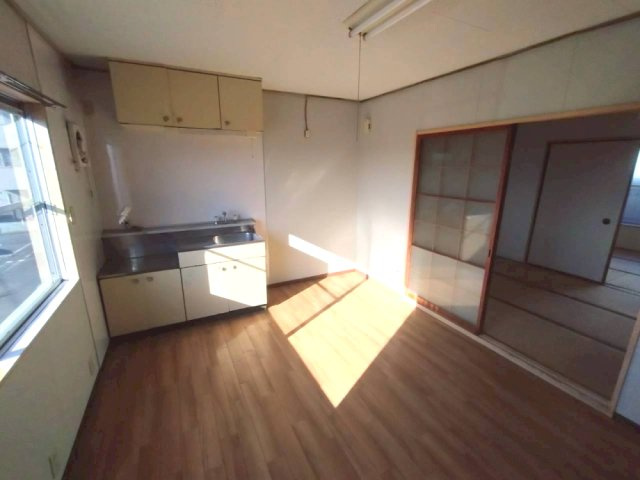 今池町 天野様住居付店舗の内装