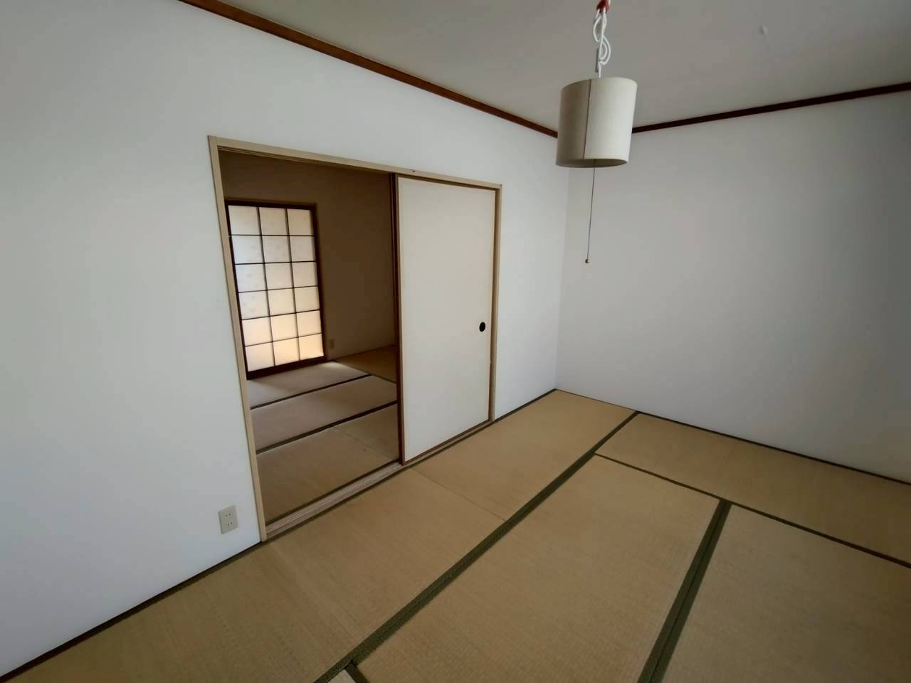 今池町 天野様住居付店舗の内装