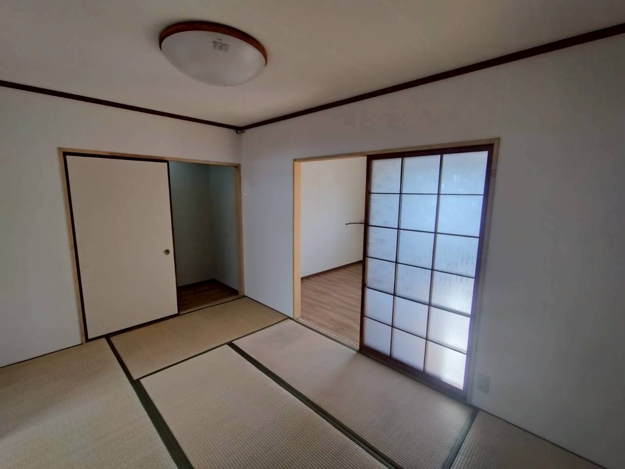 今池町 天野様住居付店舗の内装