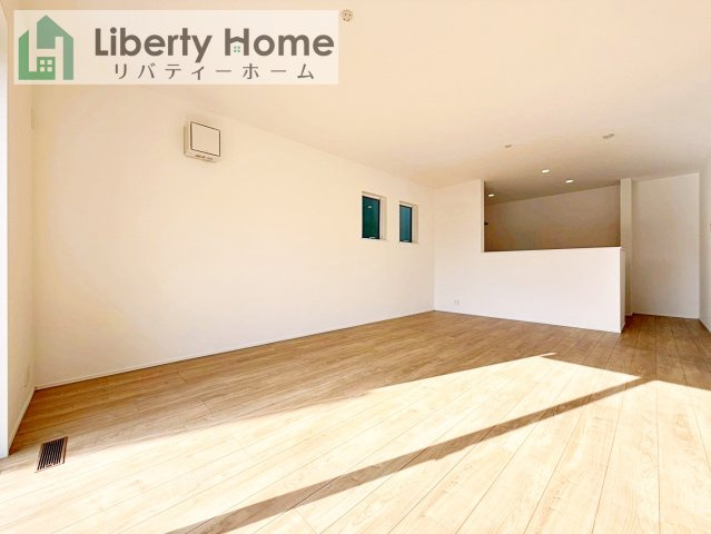 取手市青柳第3期　新築戸建の居間・リビング