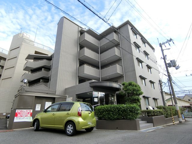 パセオ南茨木の外観