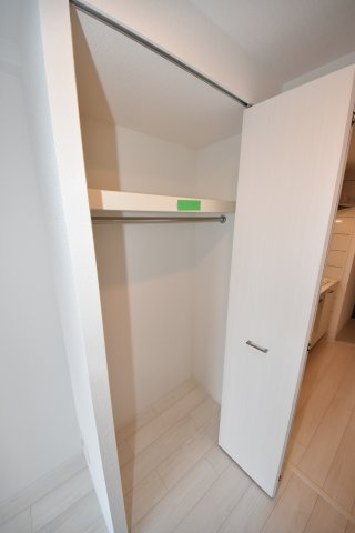 エスリード大阪リエートの収納