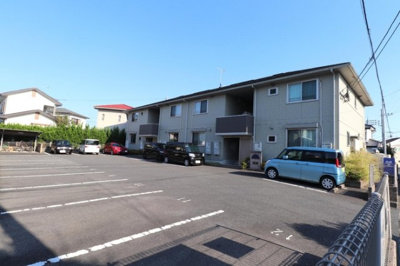 【駐車場】 | ヴァイセガルテン | カースペースがあります