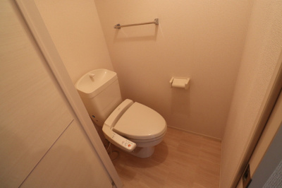 【トイレ】 | ヴァイセガルテン | 清潔感のあるトイレです