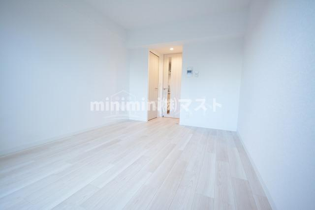 ディクス福島レジデンスの居間・リビング