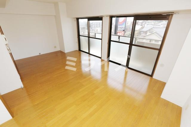 【居間・リビング】 | RONA HYATT