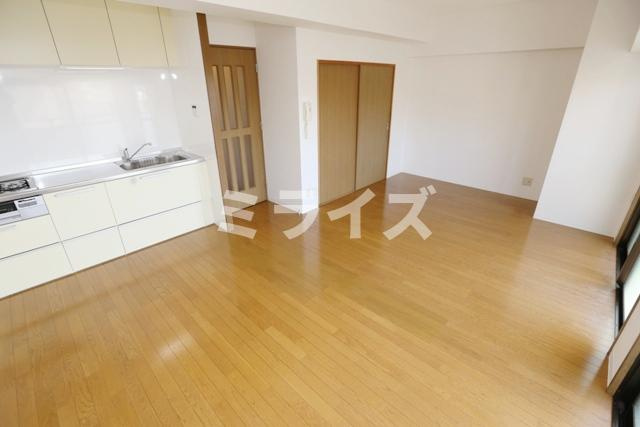 【居間・リビング】 | RONA HYATT