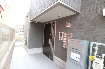 【エントランス】 | ラウレア