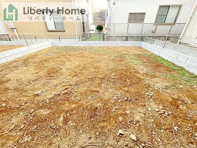 守谷市薬師台7丁目　新築戸建　A号棟の庭