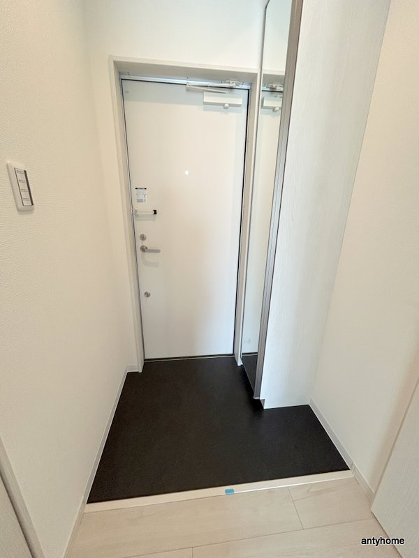 FeLiciare HANATEN 仲介手数料無料の玄関