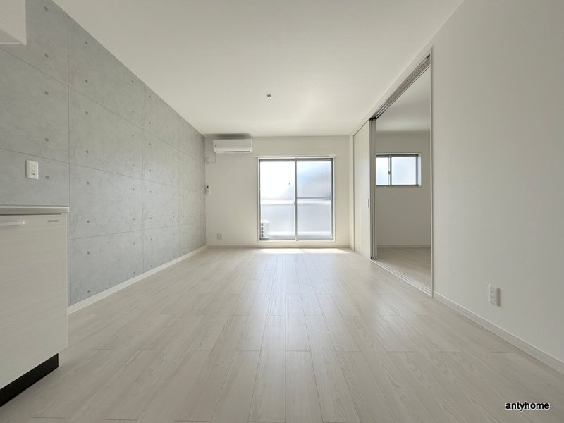 FeLiciare HANATEN 仲介手数料無料の居間・リビング