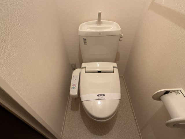 ウィステリアコートのトイレ