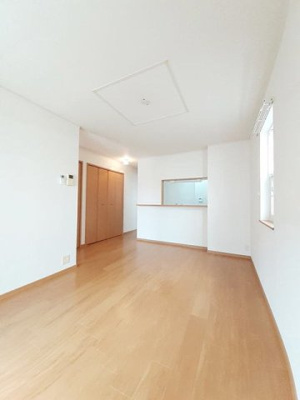 【居間・リビング】 | コゥジィーコートＢ